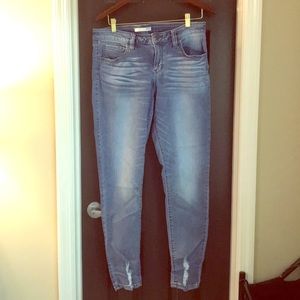 DAYTRIP | Lynx Skinny Jeans